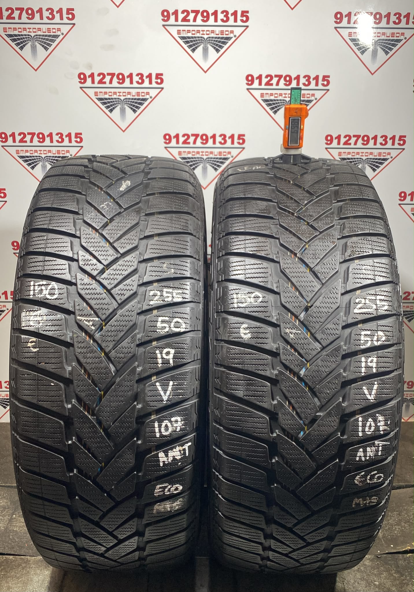 DUNLOP  USADO  255/50 R19 107 V